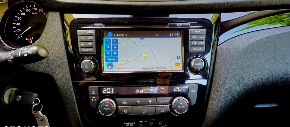 Nissan Qashqai cena 61900 przebieg: 97700, rok produkcji 2017 z Elbląg małe 667